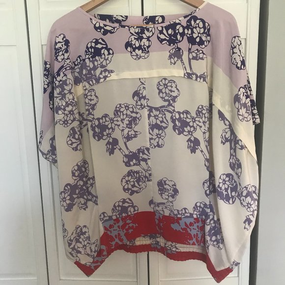 Diane von Furstenberg 100% silk blouse-S (never worn) Boho chic - Picture 1 of 6